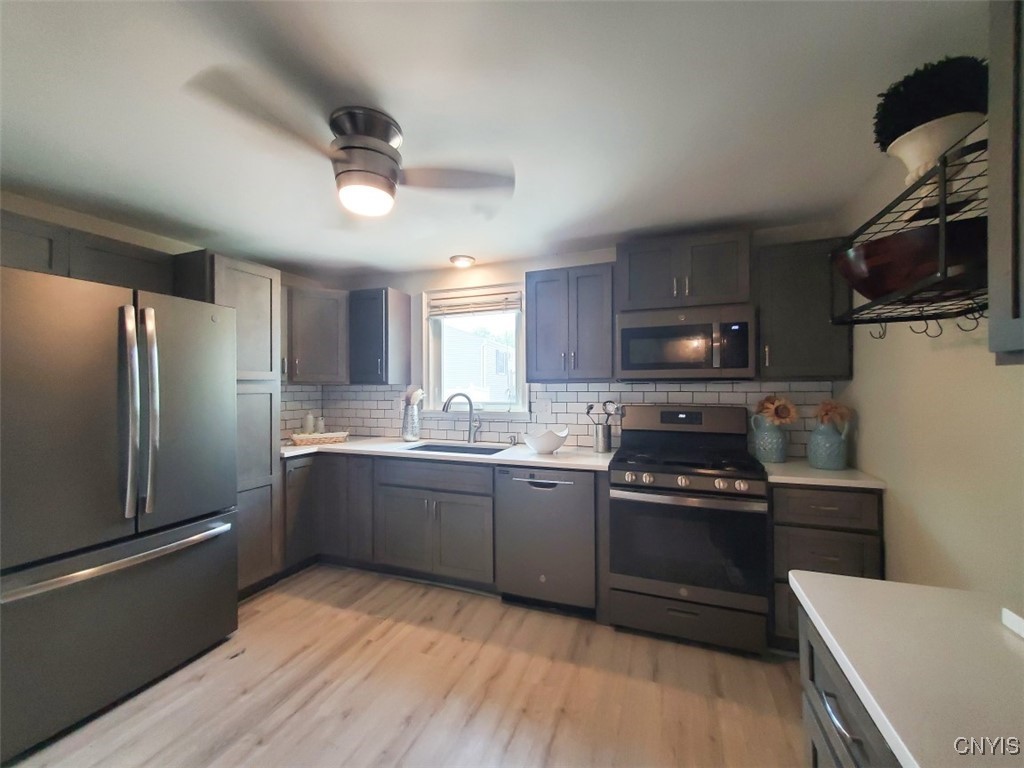 8228 Lucchesi Drive, Clay, New York image 11