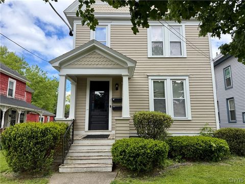 Apartment For Rent - 10 Maple Avenue<br/> Cortland, NY 13045