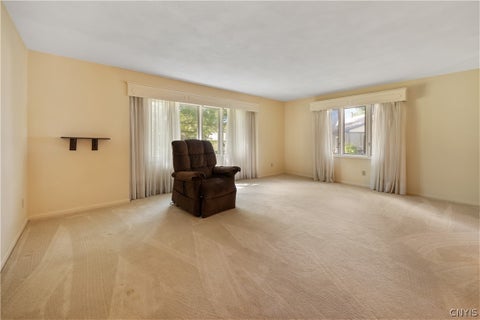 Tiny photo for 602 Kimry RD, Manlius, NY 13066 (MLS # S1715326)