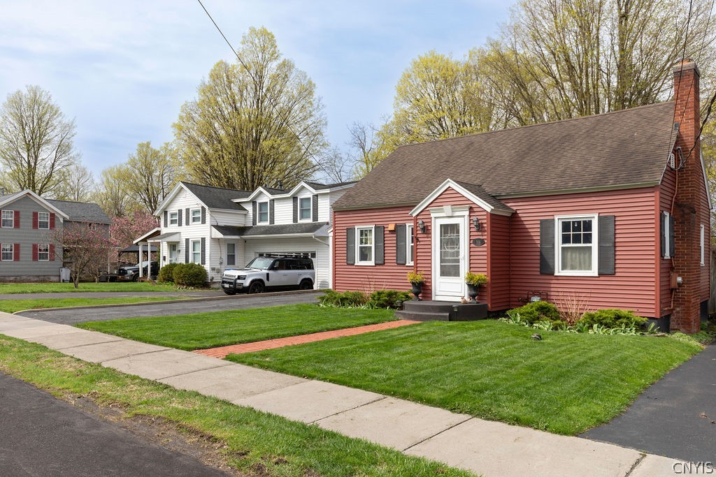 504 Walnut Street