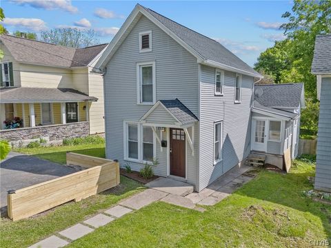 Homes For Sale - 156 Washington Street<br/> Manlius, NY 13104