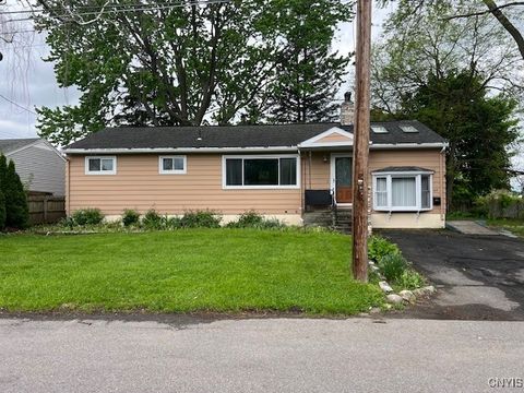 315 Tower Avenue, Salina, NY 13206 - MLS#: S1607722