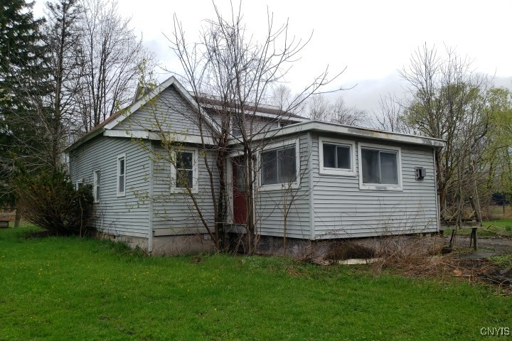24 Railroad Street, Elbridge, New York image 5
