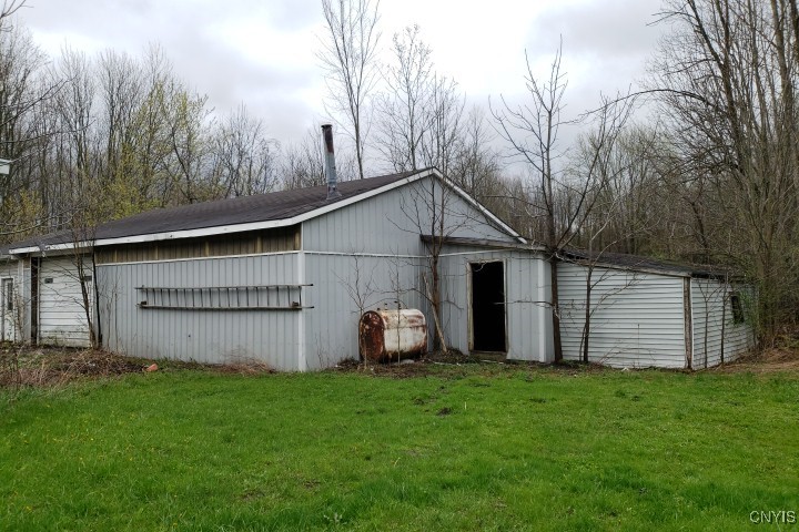 24 Railroad Street, Elbridge, New York image 6