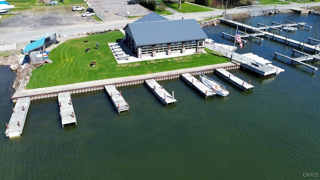 7147 Lake Bluff Road