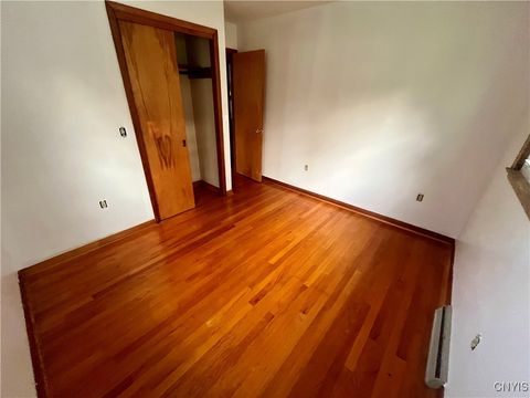 Tiny photo for 91 Pulsifer Drive, Auburn, NY 13021 (MLS # S1648843)