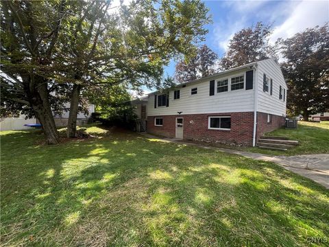 Tiny photo for 91 Pulsifer Drive, Auburn, NY 13021 (MLS # S1648843)
