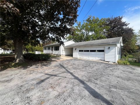 Tiny photo for 91 Pulsifer Drive, Auburn, NY 13021 (MLS # S1648843)