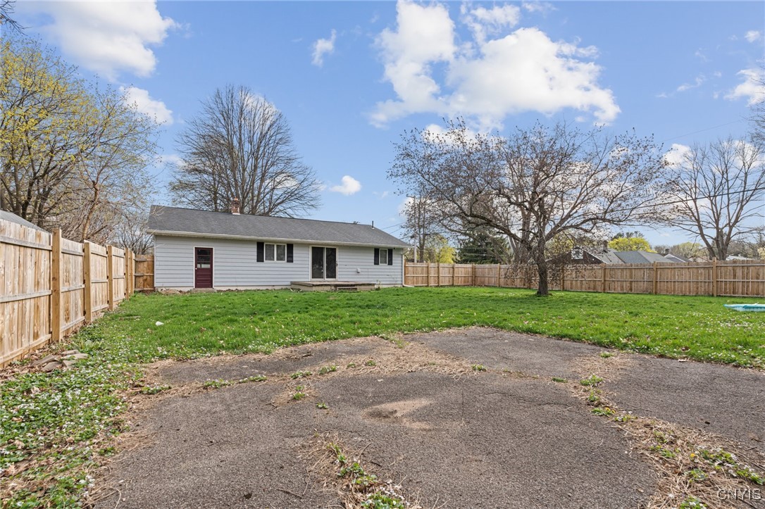 104 Williams Street, Clay, New York image 34