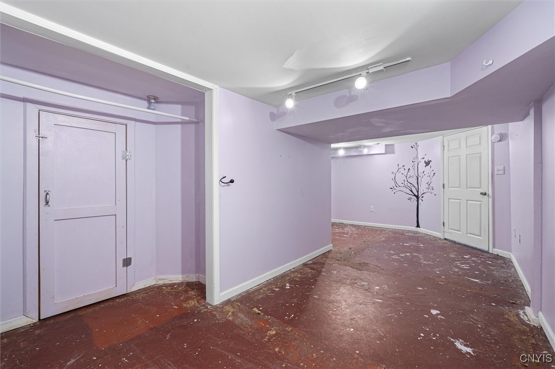 104 Williams Street, Clay, New York image 29
