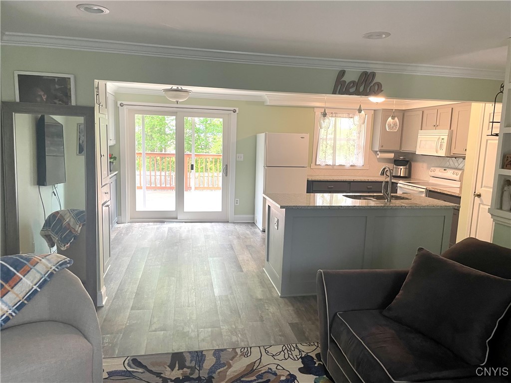 76 Windebank Lane, Manlius, New York image 10