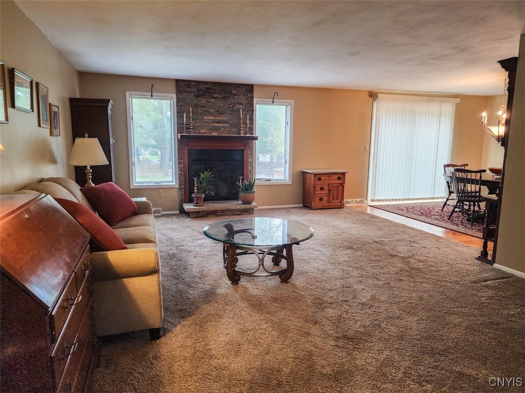 4635 Wisteria Circle, Manlius, New York image 3