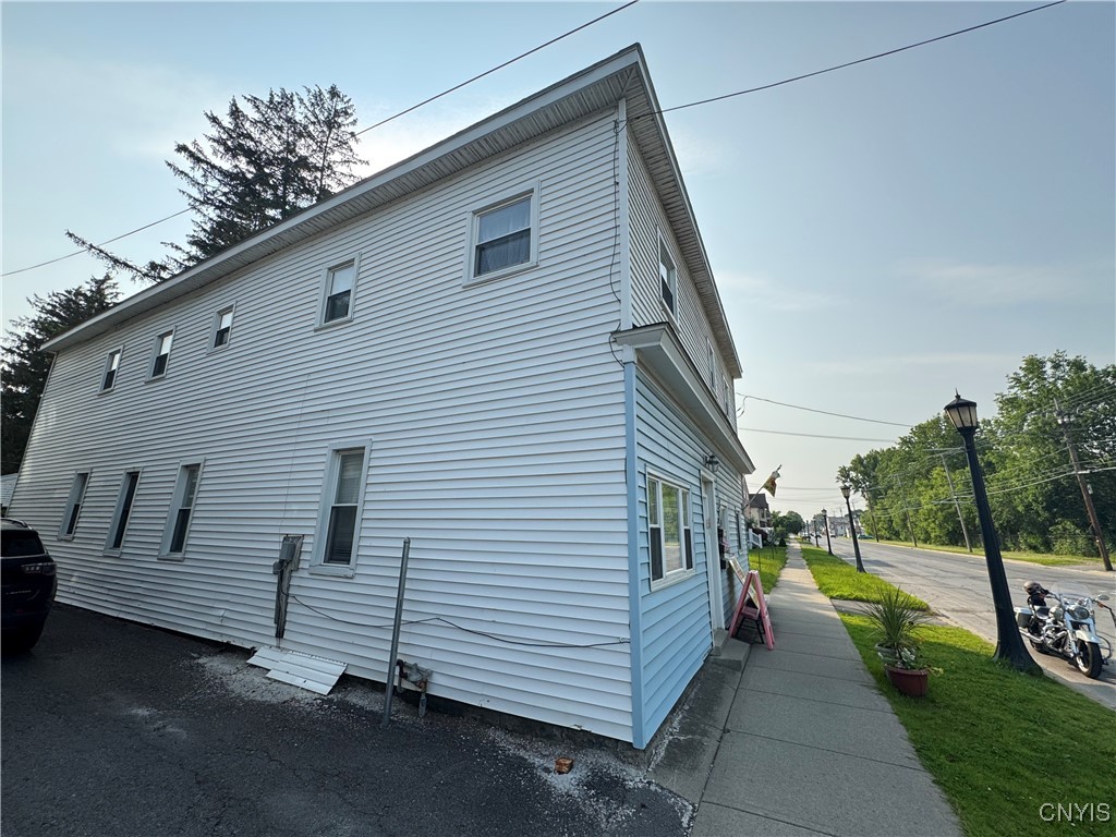 250 E Main Street