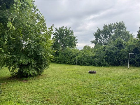 Tiny photo for 105 Traister Drive, Salina, NY 13088 (MLS # S1703007)