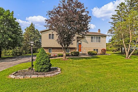 29 Cascade Drive New Hartford NY 13413