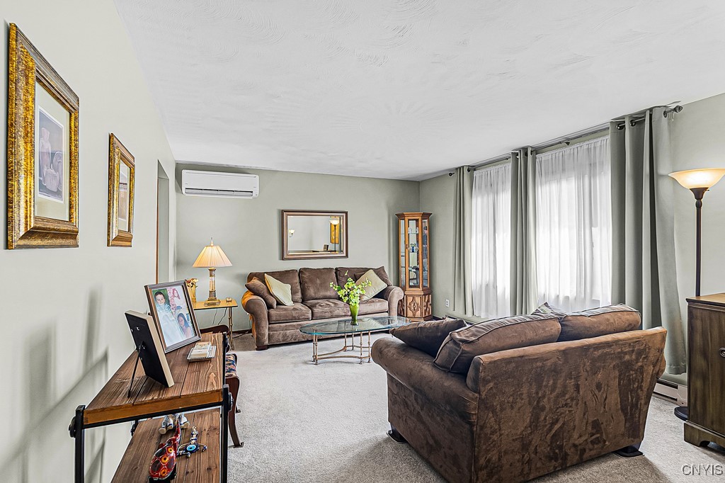 29 Cascade Drive, New Hartford, New York image 20