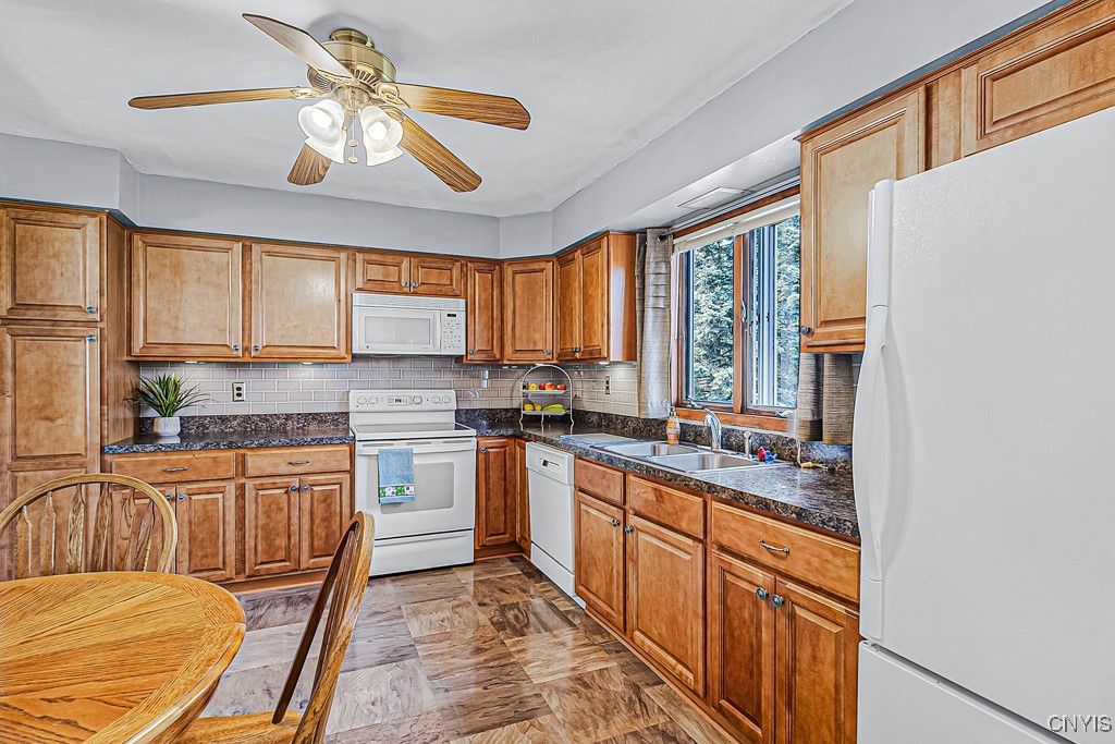 29 Cascade Drive, New Hartford, New York image 12