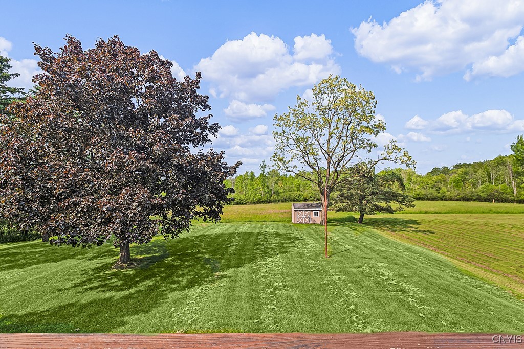 29 Cascade Drive, New Hartford, New York image 8