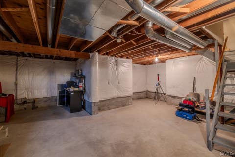 Tiny photo for 9430 Hawkeye Drive, Cicero, NY 13029 (MLS # S1704232)