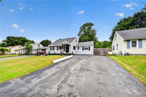 Tiny photo for 151 Maple Manor Drive, Clay, NY 13212 (MLS # S1702403)
