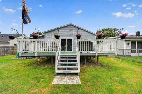 Tiny photo for 151 Maple Manor Drive, Clay, NY 13212 (MLS # S1702403)