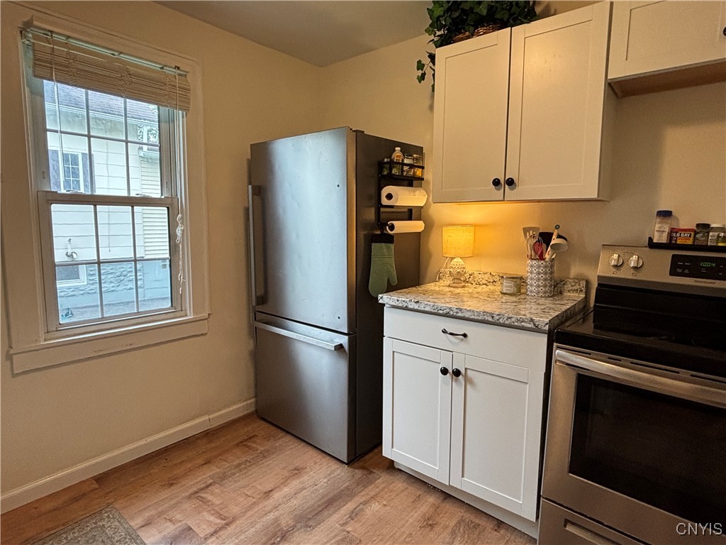44 Golf Avenue, New Hartford, New York image 18