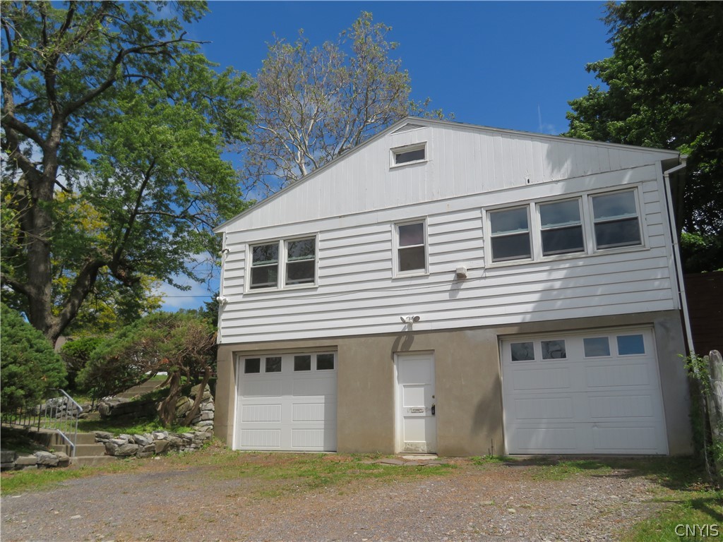 22 Forest Road