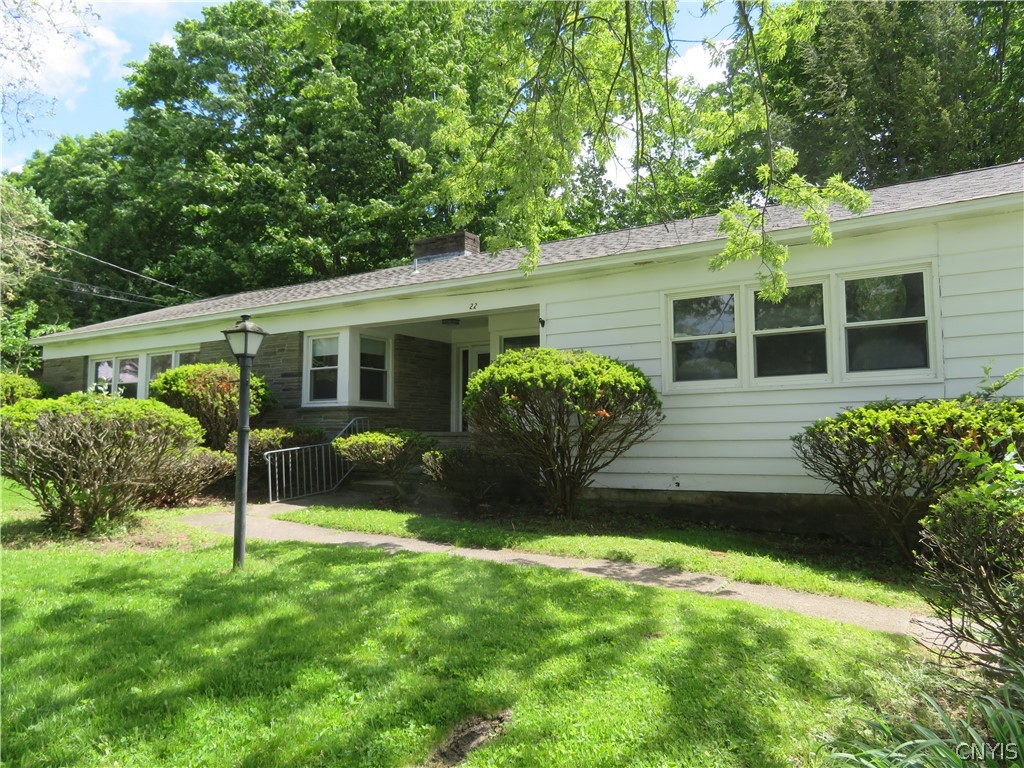 22 Forest Road