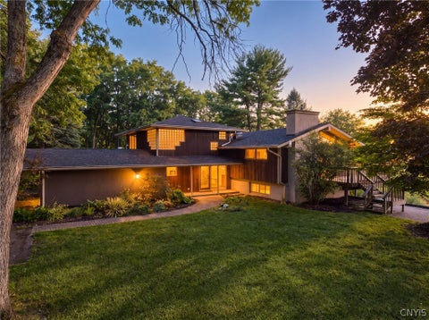 Homes For Sale - 1611 W Lake Road<br/> Skaneateles, NY 13152