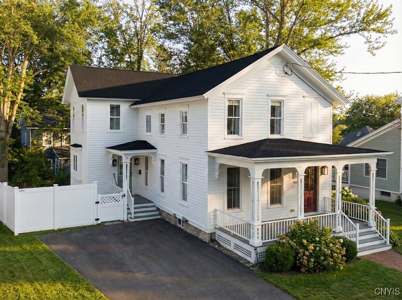 10 E Elizabeth Street