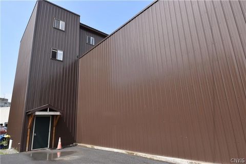 Photo of 170 Court Street #4, Watertown City, NY 13601 (MLS # S1667896)