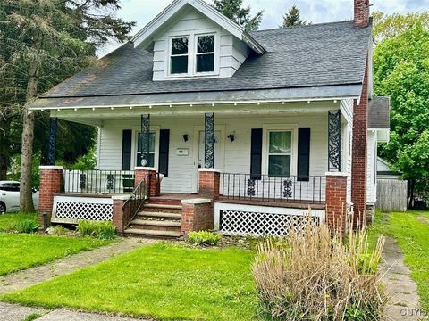 410 Park Street, Fulton, NY 13069 - MLS#: S1606473