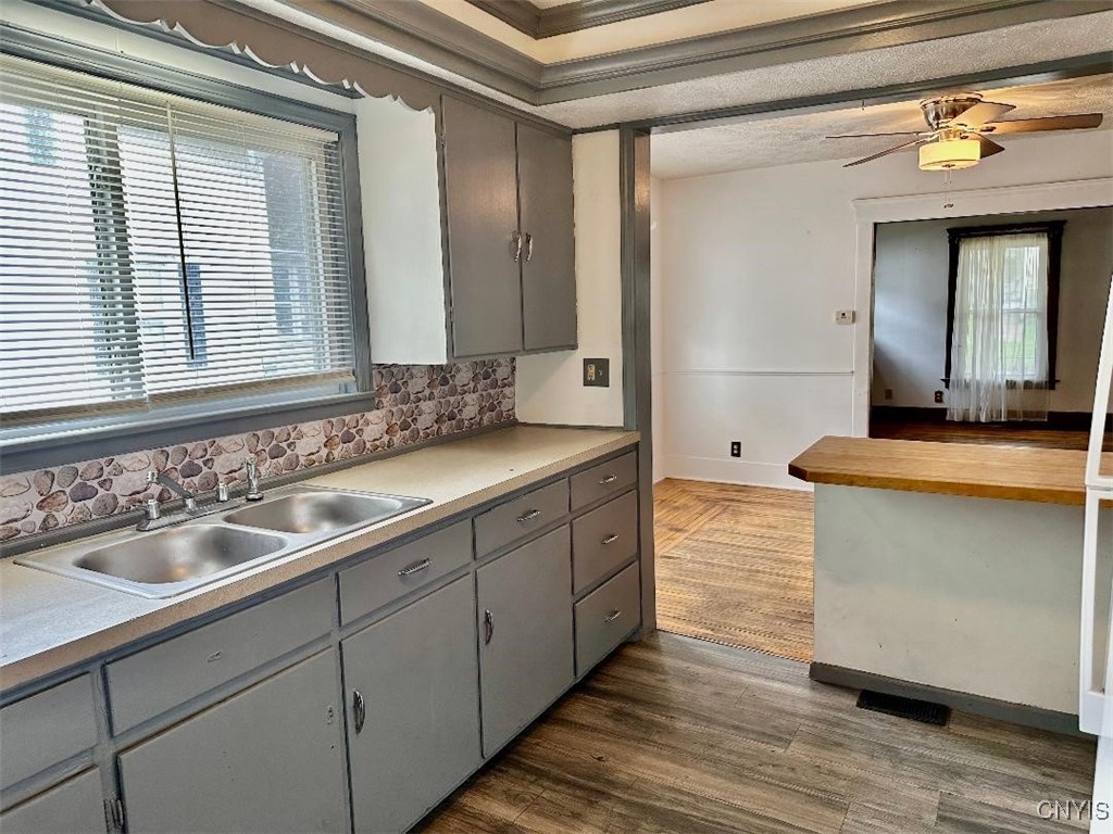 410 Park Street, Fulton, New York image 9