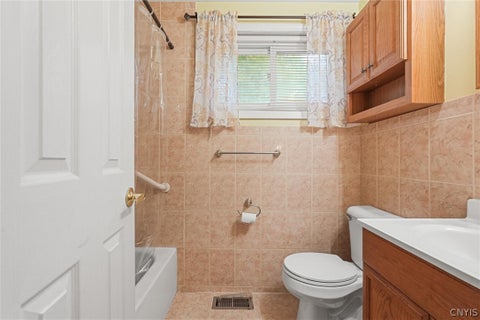 Tiny photo for 14 Juniper Lane, Clay, NY 13090 (MLS # S1719994)