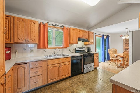 Tiny photo for 14 Juniper Lane, Clay, NY 13090 (MLS # S1719994)