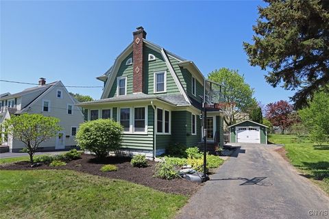 202 Cornwall Drive, Dewitt, NY 13214 - MLS#: S1605469