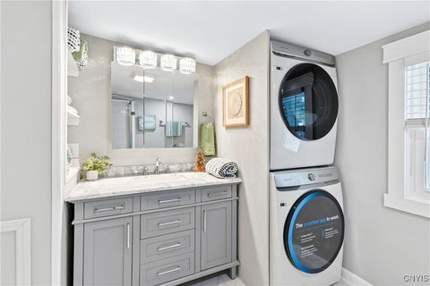 Tiny photo for 141 Ross Street Extension, Auburn, NY 13021 (MLS # S1655485)