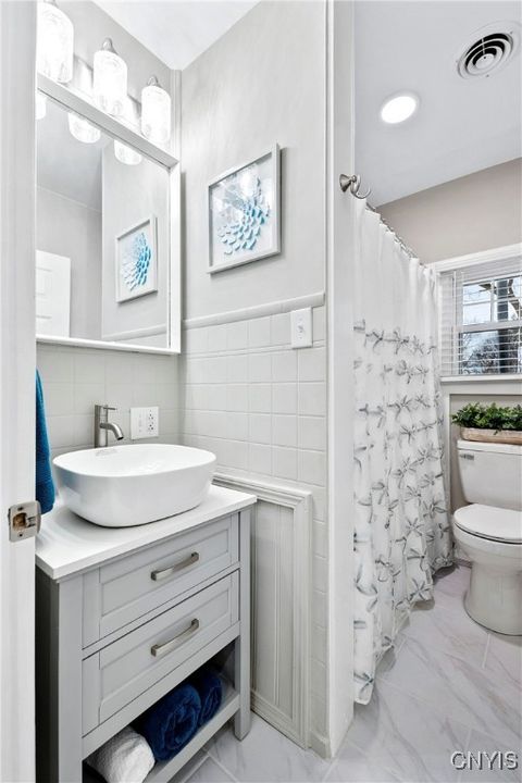 Tiny photo for 141 Ross Street Extension, Auburn, NY 13021 (MLS # S1655485)