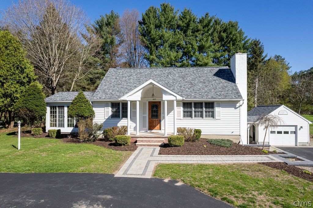 Photo of 4645 Verplank Road, Clay, NY 13041 (MLS # S1677000)