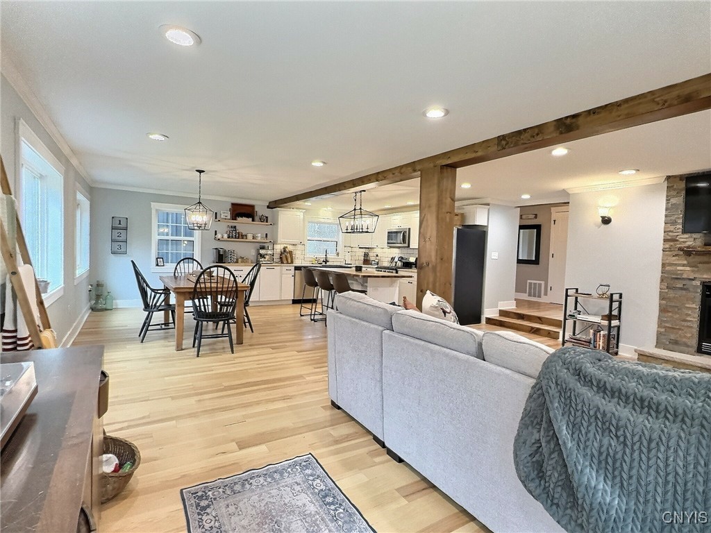 8290 Number 2 Road, Pompey, New York image 21