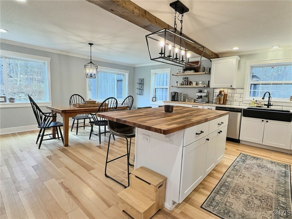 8290 Number 2 Road, Pompey, New York image 11