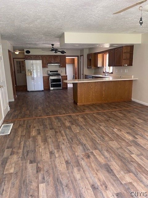 Tiny photo for 1006 Silk Road, Volney, NY 13069 (MLS # S1693387)