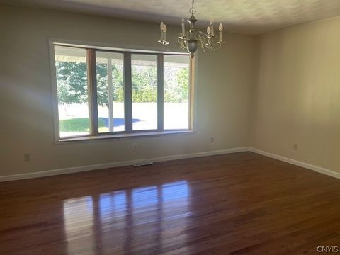 Tiny photo for 1006 Silk Road, Volney, NY 13069 (MLS # S1693387)