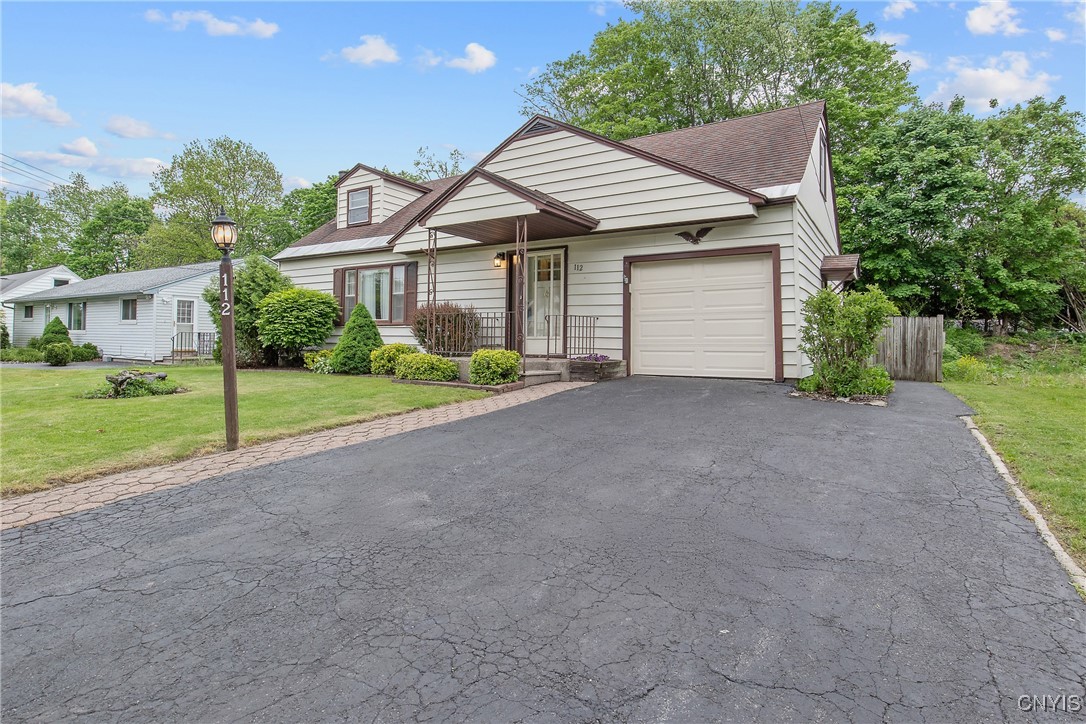 112 Vanida Drive, Camillus, New York image 37