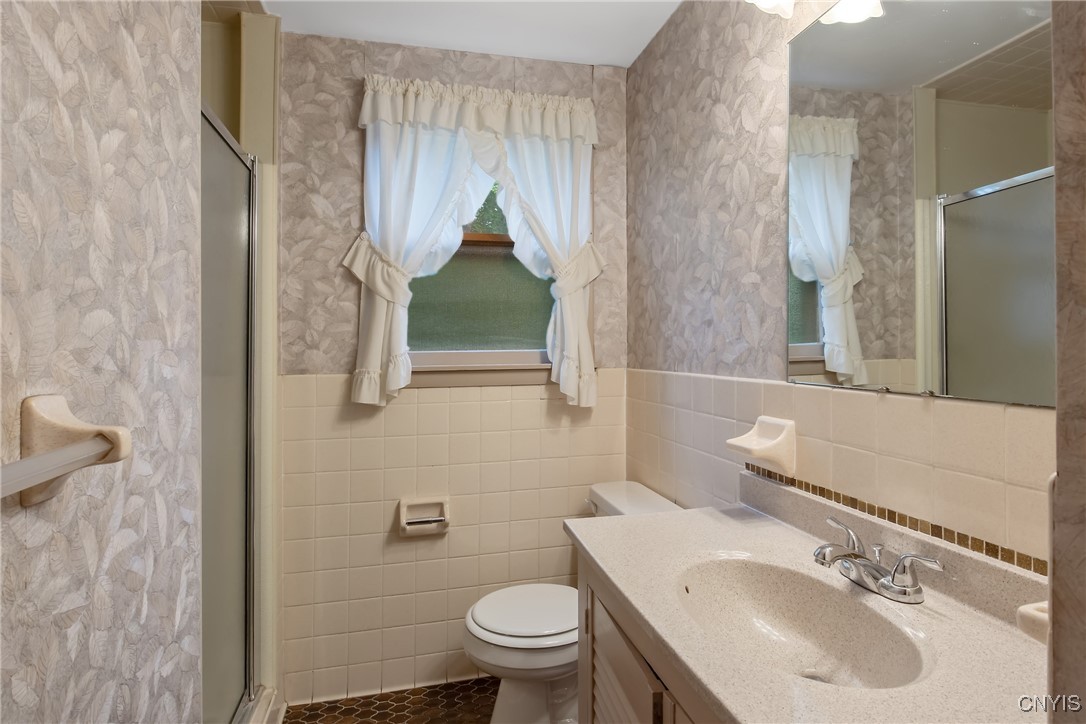 112 Vanida Drive, Camillus, New York image 19