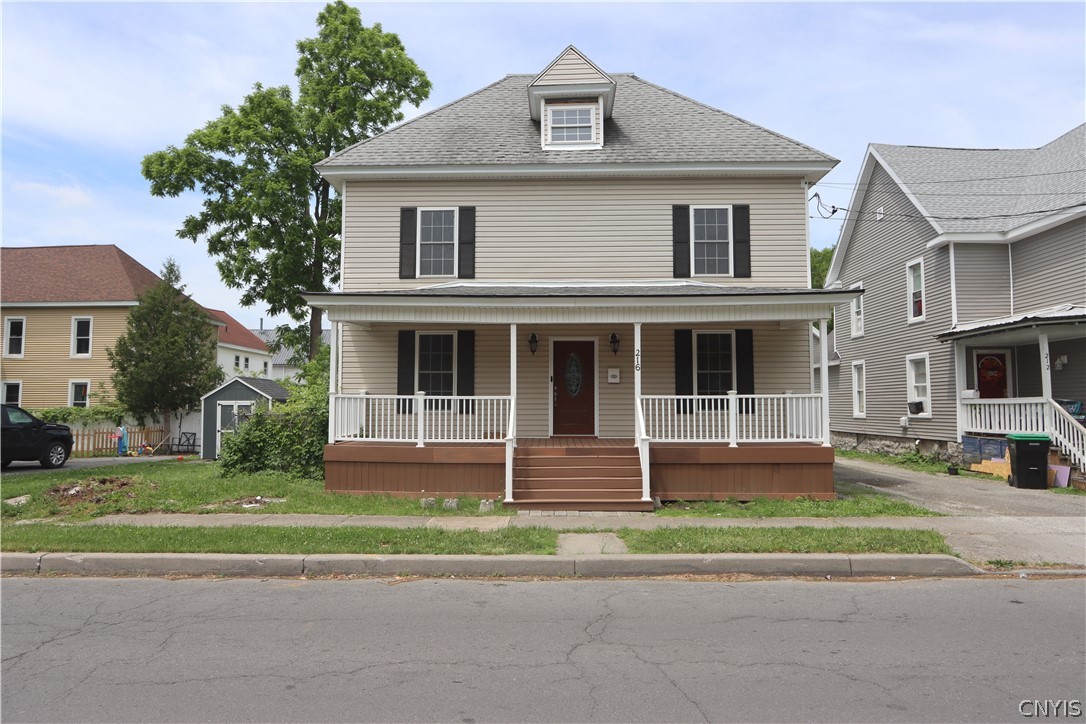 216 Arlington Street