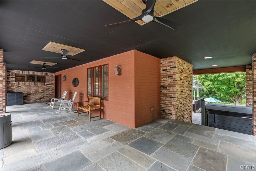 Photo of 5135 Peck Hill Road, DeWitt, NY 13078 (MLS # S1667487)