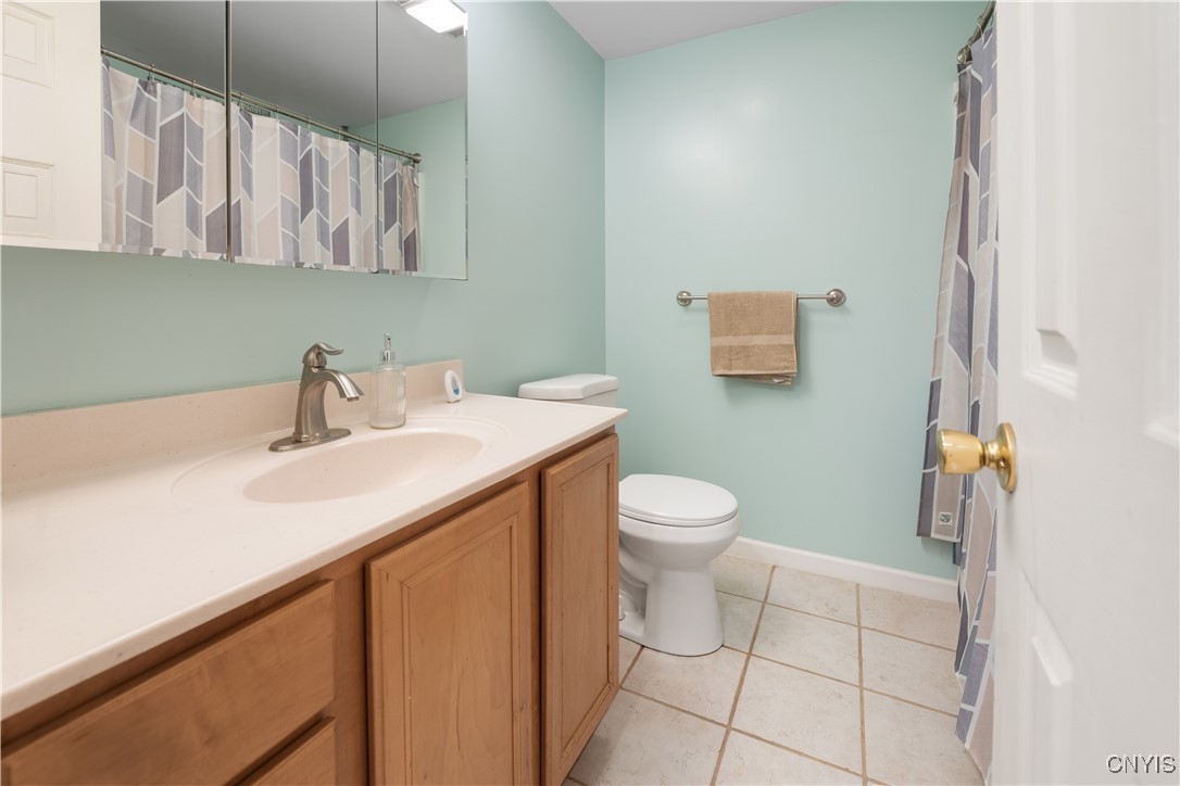 7729 W New Hope, Clay, New York image 21