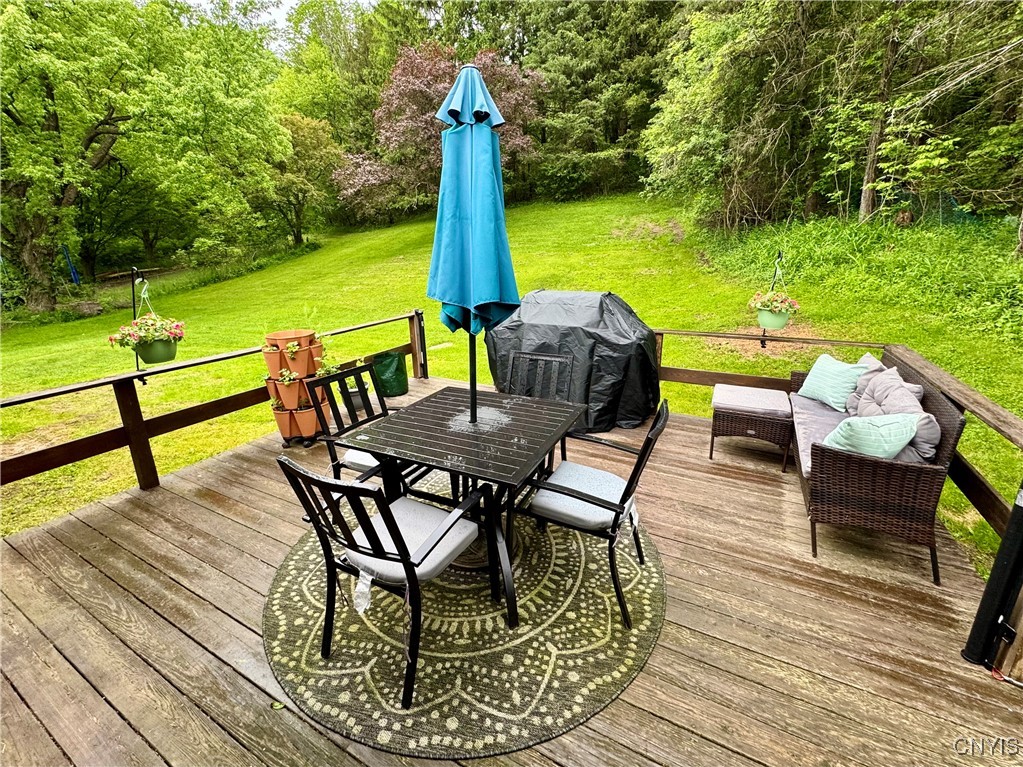 8521 Cazenovia Road, Pompey, New York image 45