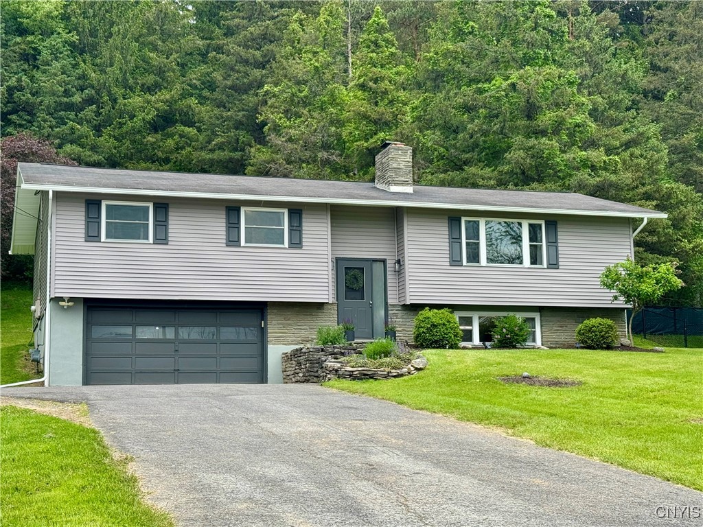 8521 Cazenovia Road, Pompey, New York image 47